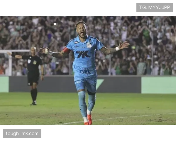 内马尔2025赛季表现出色，助力球队全力冲击冠军