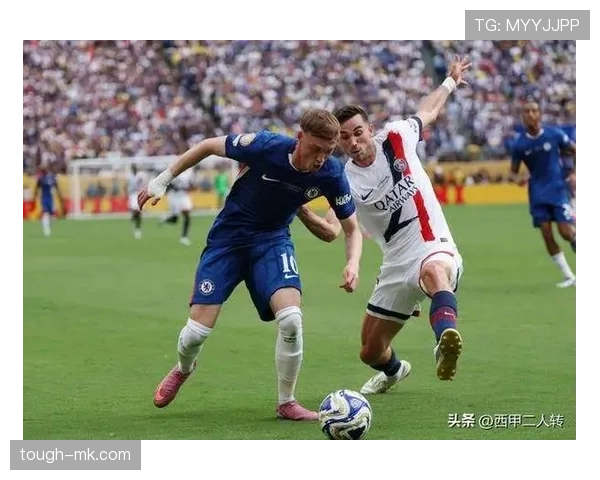 切尔西大规模引援效果显现争议,对球队赛季稳定性形成考验